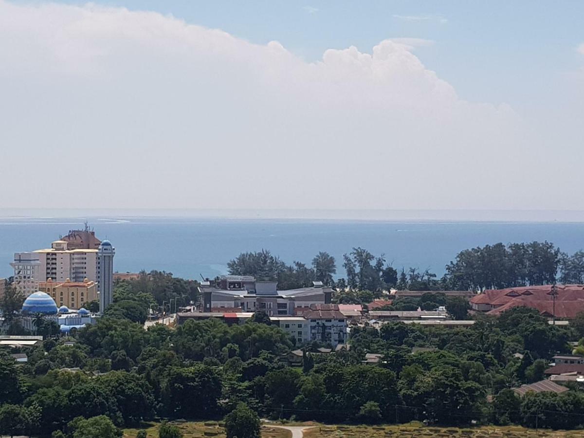 The Executive Seaview 1 At Icon Residence Kuala Terengganu Dış mekan fotoğraf